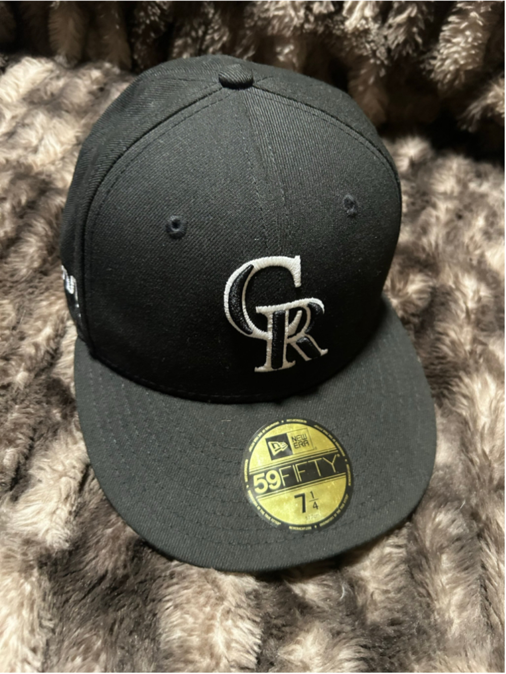 Men's New Era Colorado Rockies 59FIFTY Hat Size 7 1/4 Black White
